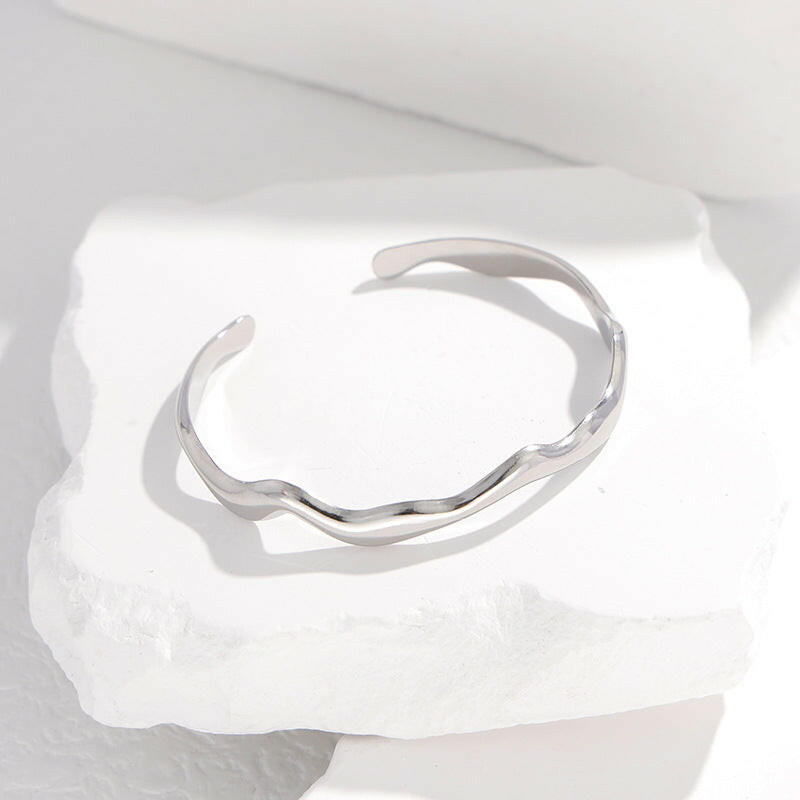 Bracelet Mykonos – Un bijou raffiné inspiré du charme des îles