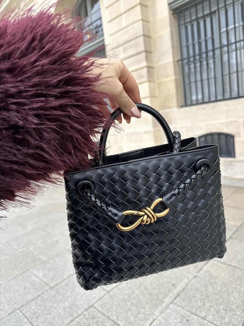 Sac tressé Lucia – Élégance et raffinement au quotidien