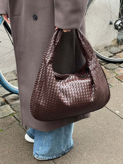 Sac à main élégant en cuir vegan – Style intemporel et détails tressés