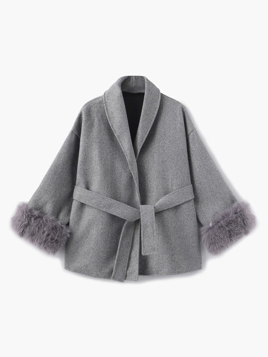 Manteau Grace en fausse fourrure – Élégance et chaleur en toute saison