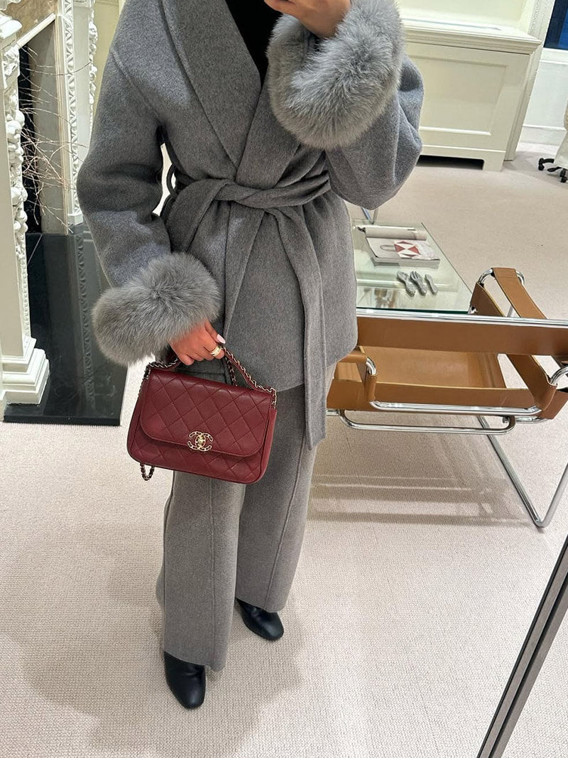Manteau Grace en fausse fourrure – Élégance et chaleur en toute saison