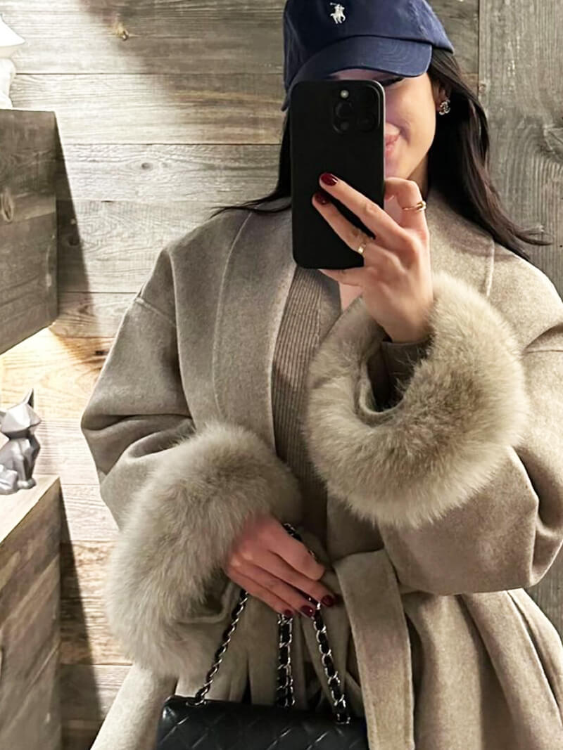 Manteau Grace en fausse fourrure – Élégance et chaleur en toute saison