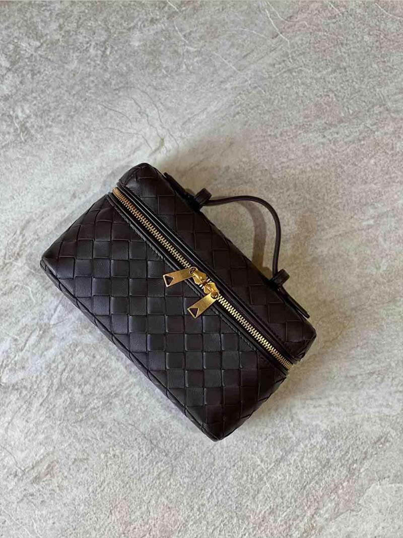 Sac tressé Tara – Élégance et raffinement au quotidien