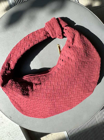 Sac tressé en daim – Élégance et praticité au quotidien