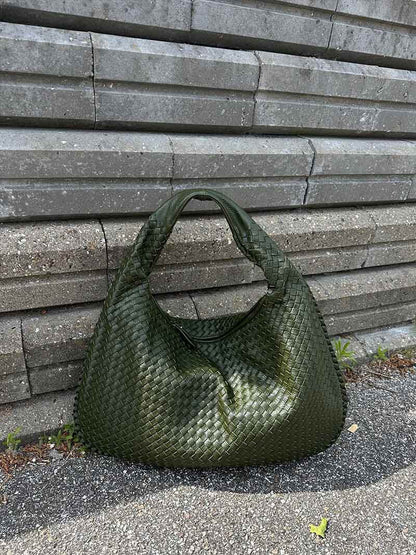 Sac à main élégant en cuir vegan – Style intemporel et détails tressés