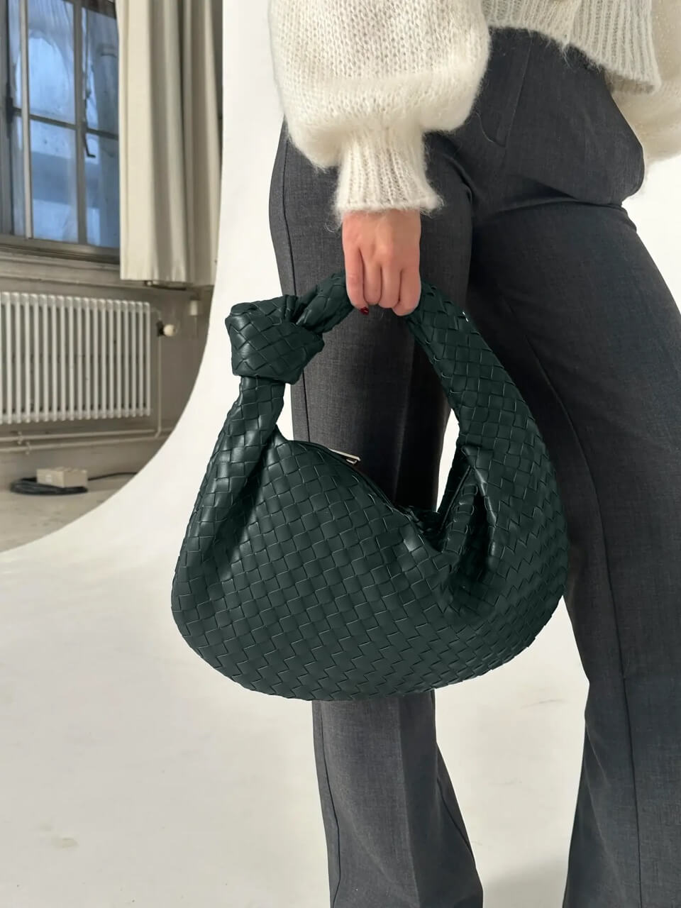 Sac bandoulière tressé – Élégance et intemporalité